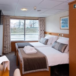 Cruise Ship cabin
